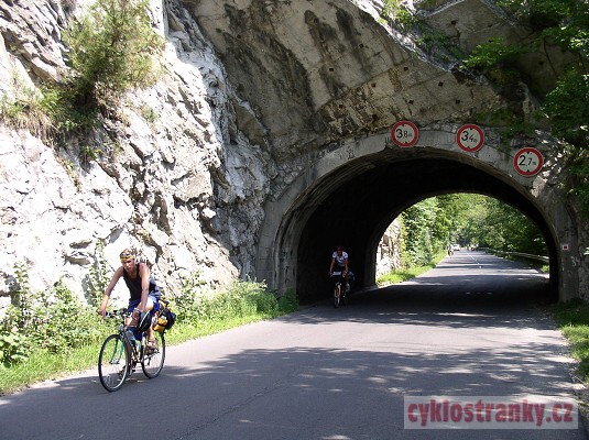 Slovensko a Maarsko 2003, 3. st