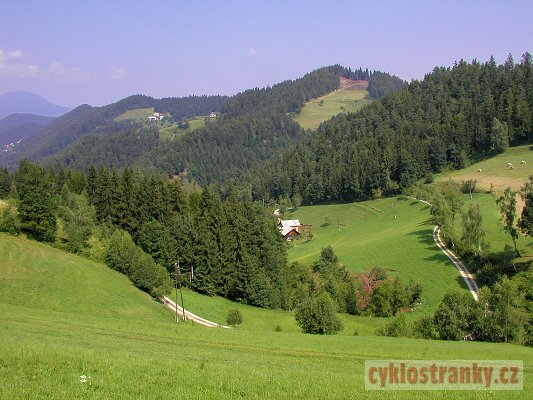 Vprava 2004  Nvrat do trska