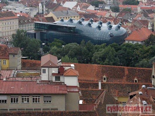 Vprava 2004  Nvrat do trska