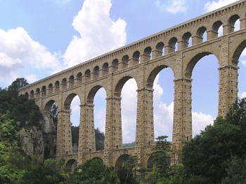 Aqueduc du Roquefaour