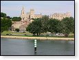 … to je Avignon