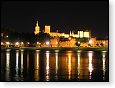 Noční Avignon