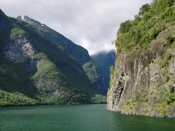 Nærøysfjorden – nejužší fjord v Norsku