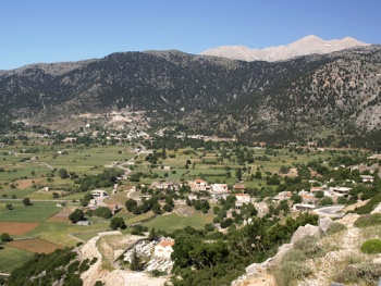 Náhorní planina Askifou pod Lefka Ori