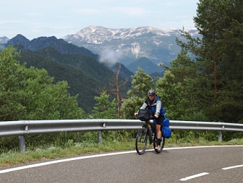 V serpentinách z údolí Riu del Coll de Jouet