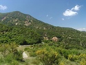 Výhled z vrchu nad sedlem Coll de Sant Marçal v Montsenách