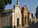 Hrobky na hřbitově (cimitero monumentale) v Caltanissettě