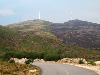 Shořelá krajina nedaleko Viera do Minho