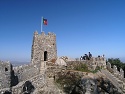 Jedna z věží hradu Castelo dos Mouros