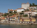 Výhled na nábřeží Ribeira v Porto