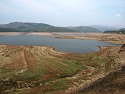 Barragem da Venda Nova v údolí Rio Rabagão