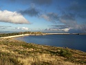 Přehrada nad Penhas da Saude v pohoří Serra da Estrela