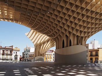 Metropol Parasol – unikátní dřevěná konstrukce v Seville