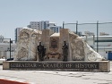 Welcome monument – uvítací památník zobrazující důležité historické události a lidi spojené s Gibraltarem