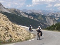 Jasmin a Mattias dojíždí na Col d'Izoard