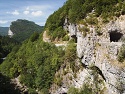 Soutěska Gorges de la Bourne ve vápencovém masivu Vercors