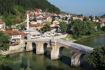 Kamenný most v městečku Konjic