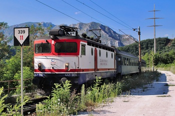 Vlaková zastávka „Jablanica, grad“ bez nástupiště