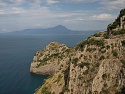 Pobřežní silnice na hranici regionů Kampánie a Basilicata, pěkný úsek si zatím užíváme